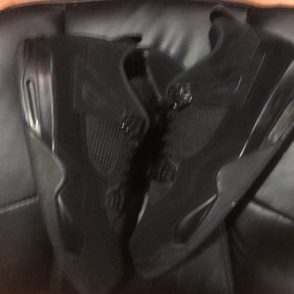Jordan 4 Black Cats.